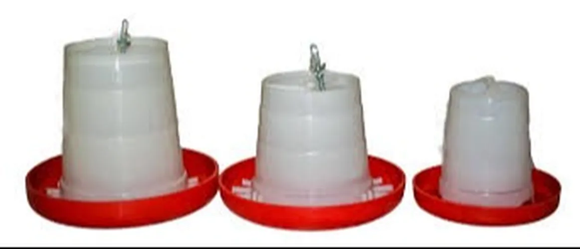 POULTRY FEEDER 5KG (Medilink lab)